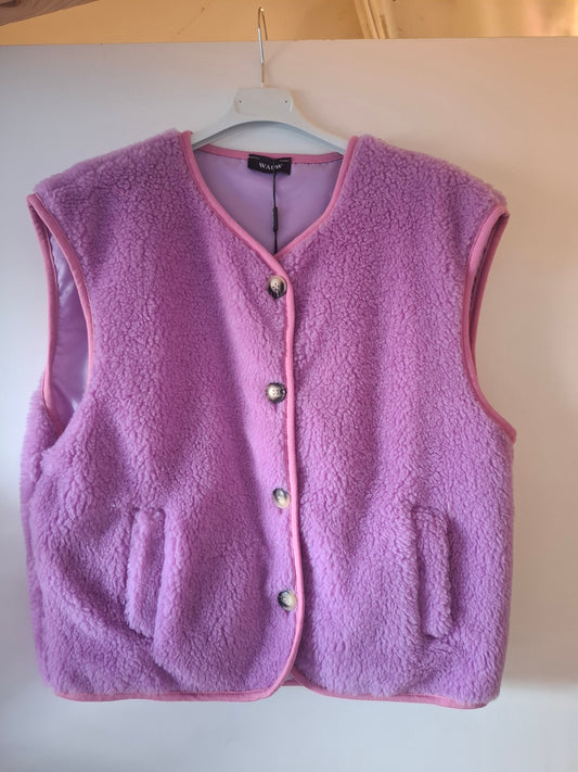 Gilet met knopen